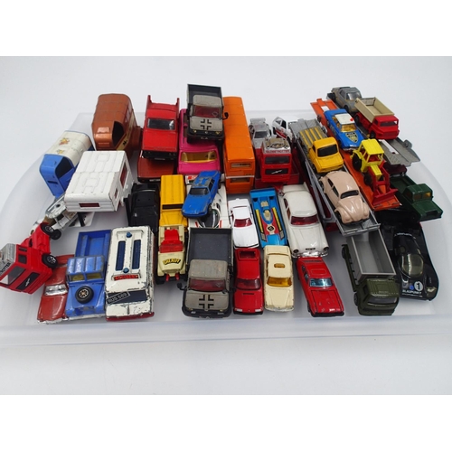 2095 - Forty four unboxed Corgi diecast models ranging from playworn to very good condition. UK P&P Group 2... 