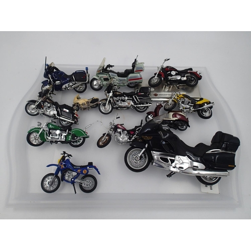 2097 - Twelve unboxed Maisto and New Ray diecast model motorcycles, items are in very good condition. UK P&... 