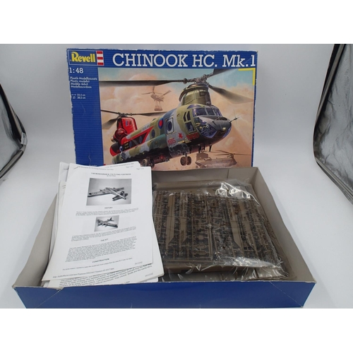 2124 - Revell Chinook H.C MK1. UK P&P Group 2 (£20+VAT for the first lot and £4+VAT for subsequent lots)