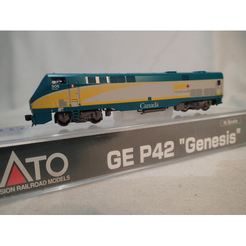 2130 - N Gauge Kato P42 via Rail Canada, near mint, boxed. UK P&P Group 1 (£16+VAT for the first lot and £2... 