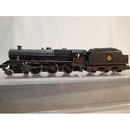 2156 - N Gauge Graham Farish class 5 locomotive, refinished as 44932, black, early crest, weathered, good c... 