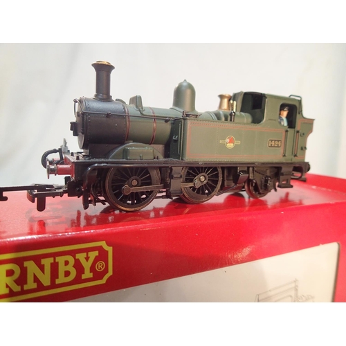 2208 - OO gauge Hornby R3027, class 14XX, green, late crest, 1424, detail fitted, minor glue marks, very go... 