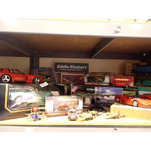 1009 - Mixed boxed and loose, diecast models, including Corgi and Bburago. Not available for in-house P&P