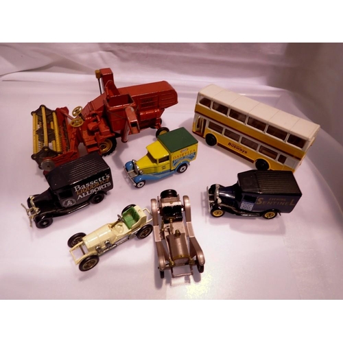 1015 - Seven diecast vehicles, including Corgi, Matchbox and Lledo. Not available for in-house P&P