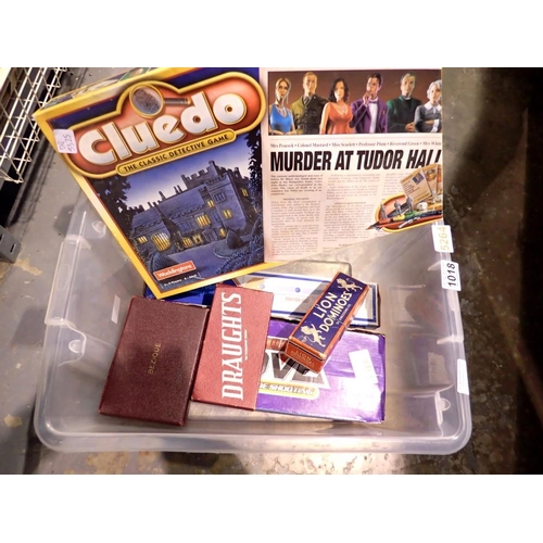 1018 - New boxed Cluedo and shooting games, with vintage draughts, dominoes and Bezique. Not available for ... 