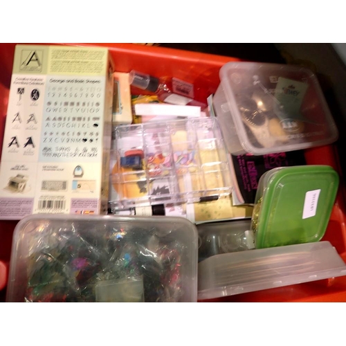 1033 - Tub of assorted crafting martials and accessories. Not available for in-house P&P