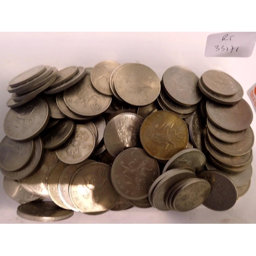 1070 - 900g of post 1946 silver UK coins. UK P&P Group 1 (£16+VAT for the first lot and £2+VAT for subseque... 