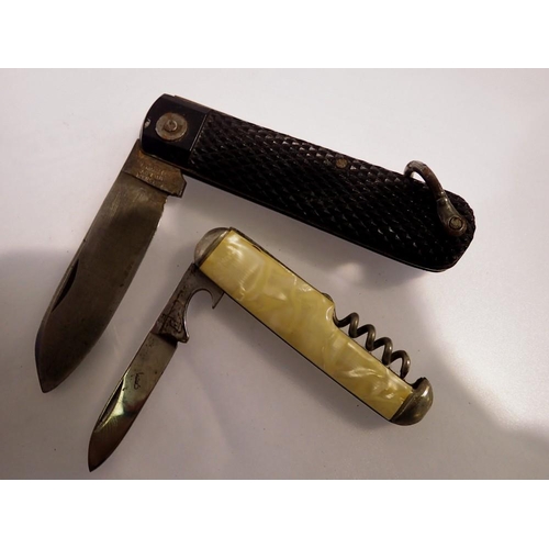 1085 - Military penknife made by Graham Hillet and another. UK P&P Group 1 (£16+VAT for the first lot and £... 