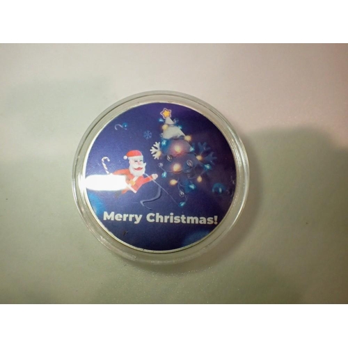 1091 - Commemorative merry Christmas medallion. UK P&P Group 1 (£16+VAT for the first lot and £2+VAT for su... 