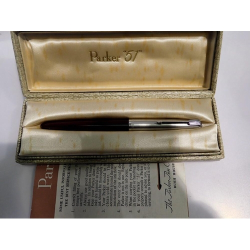 1098 - Boxed Parker 51 pen. UK P&P Group 1 (£16+VAT for the first lot and £2+VAT for subsequent lots)