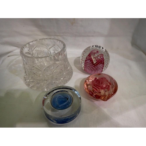 1291 - Crystal bowl and three glass paperweights, including Caithness. Not available for in-house P&P