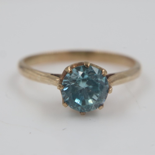 10 - Unmarked 9ct gold and blue zircon (approximately 1cts) solitaire ring, size M, 1.8g. UK P&P Group 0 ... 