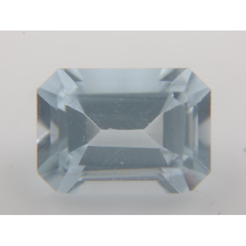 22 - 2.69cts natural emerald cut loose aquamarine. UK P&P Group 0 (£6+VAT for the first lot and £1+VAT fo... 