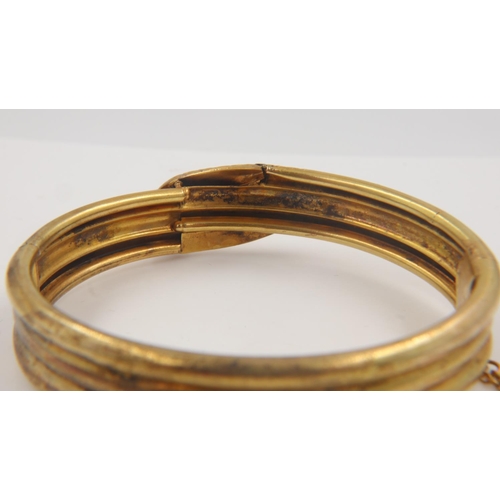 35 - Gold plated snake design bangle with safety chain. UK P&P Group 0 (£6+VAT for the first lot and £1+V... 