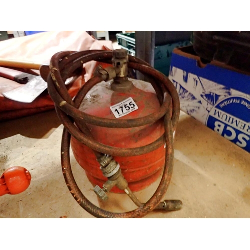 1755 - Red gas tank with blow torch. Not available for in-house P&P