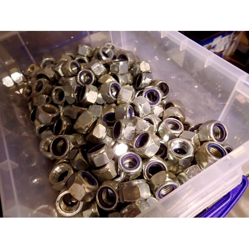 1778 - Box of H181 bolts. Not available for in-house P&P