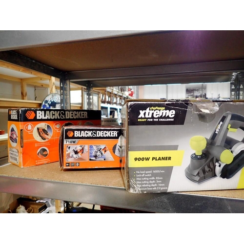 1863 - Challenge 900w planer, Black & Decker angle grinder and sander. Not available for in-house P&P