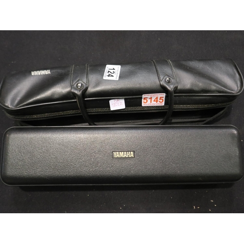 124 - Yamaha students flute, serial 7003789, cased with outer leather cover, model 211. UK P&P Group 2 (£2... 