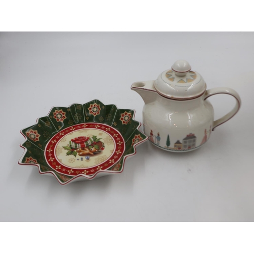 201 - Villeroy and Boch coffee pot and fluted plate (2). UK P&P Group 2 (£20+VAT for the first lot and £4+... 