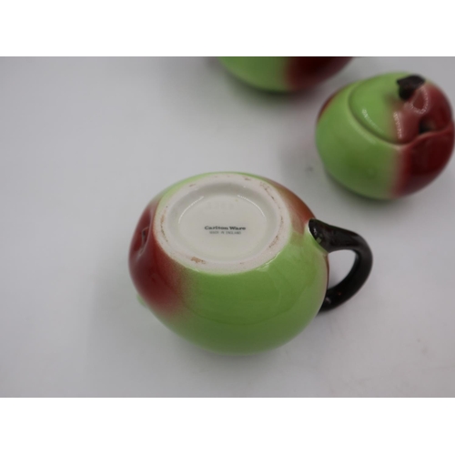 217 - Carlton Ware Apple three-piece tea set. UK P&P Group 1 (£16+VAT for the first lot and £2+VAT for sub... 