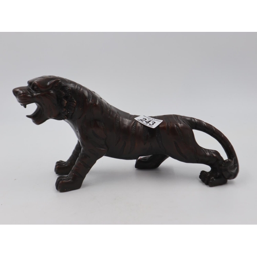 243 - Large bronze Japanese tiger, L: 33 cm. UK P&P Group 3 (£30+VAT for the first lot and £8+VAT for subs... 