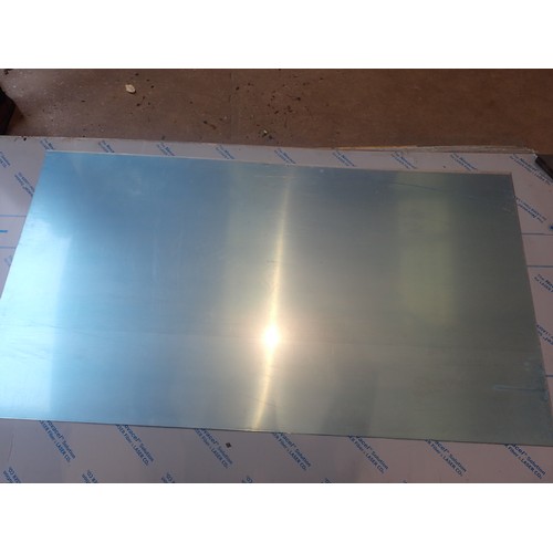 1896D - Three aluminium sheets and approximately 80 mixed steel sheets, largest 250 x 125 cm. These must be ... 