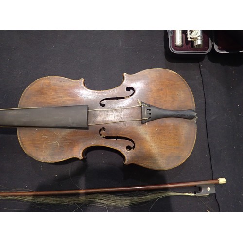 123 - 19th century violin and bow, un-named, for restoration. Not available for in-house P&P