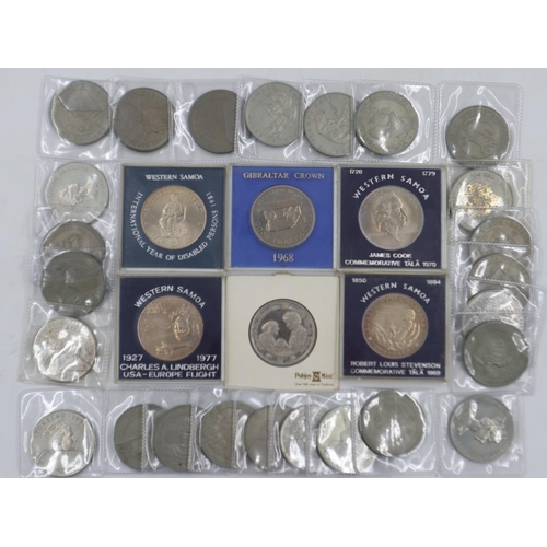 2032 - Thirty mixed Commonwealth crowns and other Commemoratives. UK P&P Group 1 (£16+VAT for the first lot... 