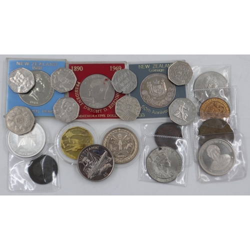 2033 - Mixed UK and world commemoratives and six 50p coins. UK P&P Group 1 (£16+VAT for the first lot and £... 