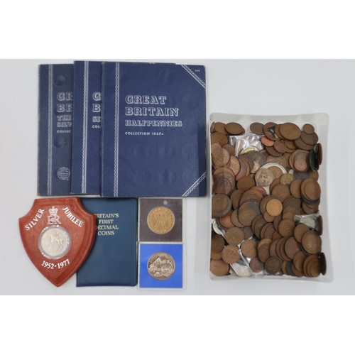 2043 - Mixed coins and Commemoratives and three Whitman folders. UK P&P Group 1 (£16+VAT for the first lot ... 