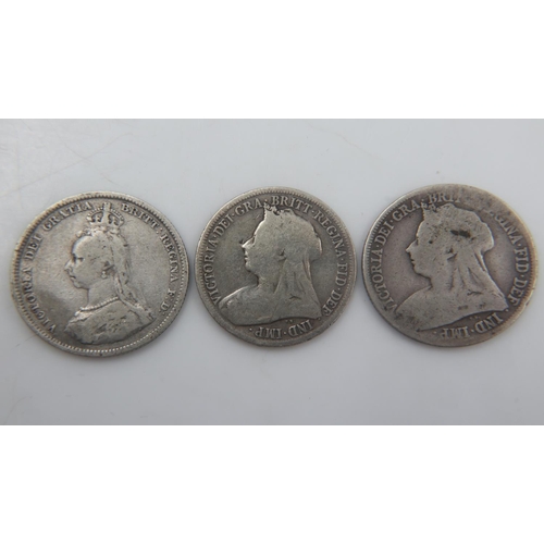 2086 - Three circulated silver shillings of queen Victoria. UK P&P Group 0 (£6+VAT for the first lot and £1... 