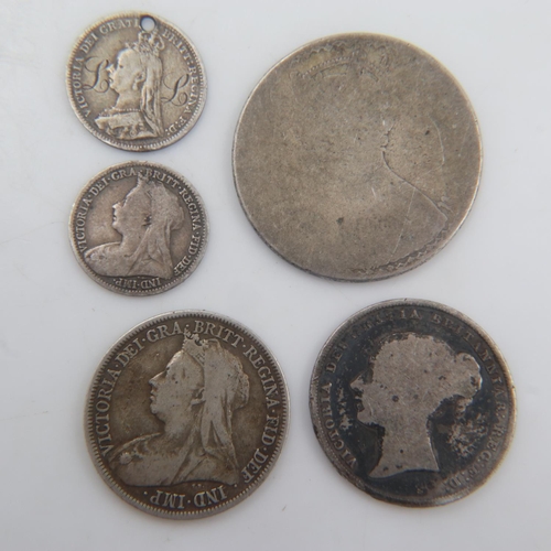 2093 - Five circulated silver coins of queen Victoria. UK P&P Group 0 (£6+VAT for the first lot and £1+VAT ... 