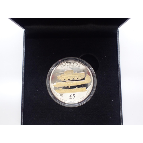 2289 - Limited edition D Day 75th anniversary £5 silver proof coin. UK P&P Group 1 (£16+VAT for the first l... 