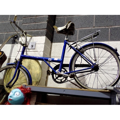 1061 - Ladies hunter/Hercules single speed vintage shopper bike. Not available for in-house P&P