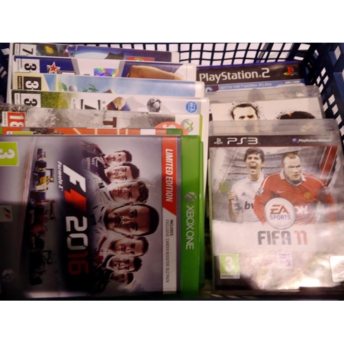 1126 - Selection of console games to include Wii, Xbox and PlayStation (12). UK P&P Group 2 (£20+VAT for th... 