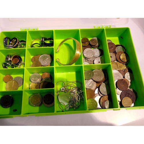 1130 - Mixed coin collection with some costume jewellery. UK P&P Group 1 (£16+VAT for the first lot and £2+... 