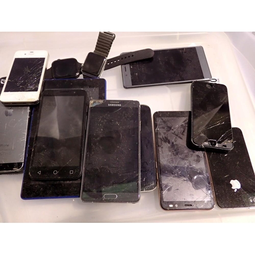 1180 - Tray of mixed mobile phones and smart watches. UK P&P Group 2 (£20+VAT for the first lot and £4+VAT ... 