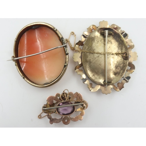 22 - Three Victorian pinchbeck stone-set brooches, including a pietra dura example. UK P&P Group 0 (£6+VA... 