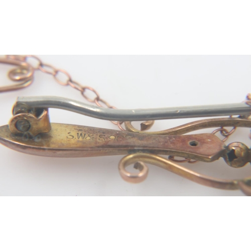 32 - 9ct yellow and rose gold brooch, L: 50 mm, 2.4g. UK P&P Group 1 (£16+VAT for the first lot and £2+VA... 