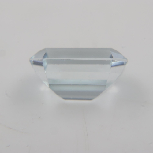 45 - Natural loose 1.57 carat emerald cut aquamarine. UK P&P Group 0 (£6+VAT for the first lot and £1+VAT... 