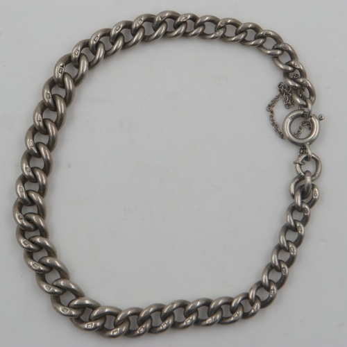 69 - Silver link bracelet with safety chain, 23g. UK P&P Group 0 (£6+VAT for the first lot and £1+VAT for... 