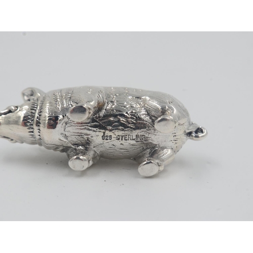 120 - Silver pig-form pin cushion. UK P&P Group 1 (£16+VAT for the first lot and £2+VAT for subsequent lot... 