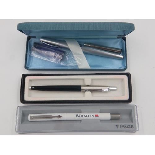 147 - Two cased Parker ballpoint pens, with a cased Lady Sheaffer fountain pen. UK P&P Group 1 (£16+VAT fo... 