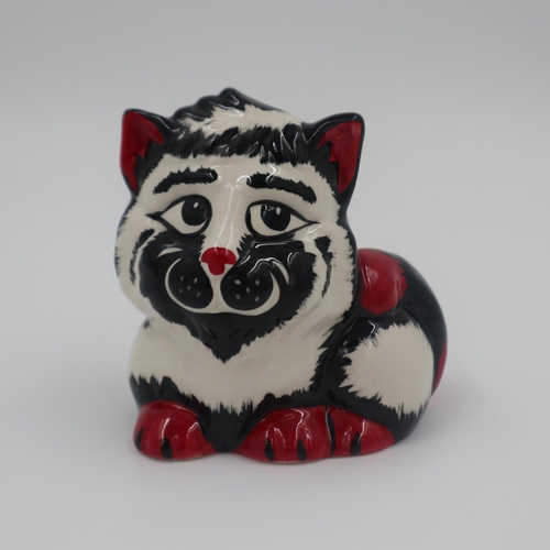 204 - Lorna Bailey cat, Frizzle, no cracks or chips, H: 10cm. UK P&P Group 1 (£16+VAT for the first lot an... 