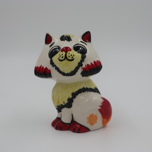 217 - Lorna Bailey cat, Honey, no cracks or chips. H: 12cm. UK P&P Group 1 (£16+VAT for the first lot and ... 