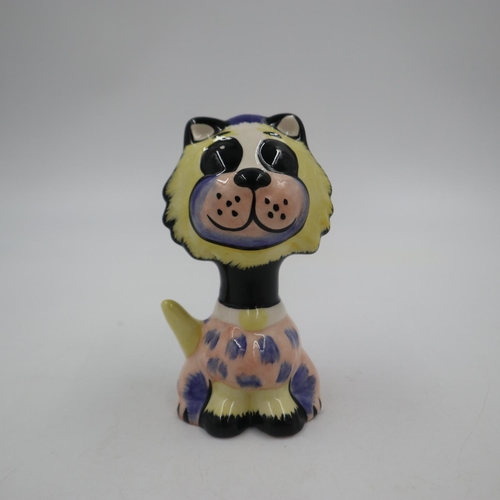 257 - Lorna Bailey cat, Muppet, no cracks or chips. H: 14cm. UK P&P Group 1 (£16+VAT for the first lot and... 