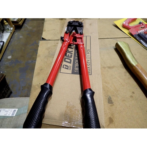 1824 - Dekton 18inch bolt cutters. Not available for in-house P&P