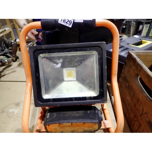 1829 - Arlec LED work light. Not available for in-house P&P