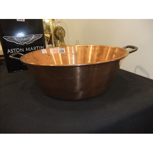 330 - Large heavy gauge French copper twin handled cooking pan, D: 46 cm. Not available for in-house P&P