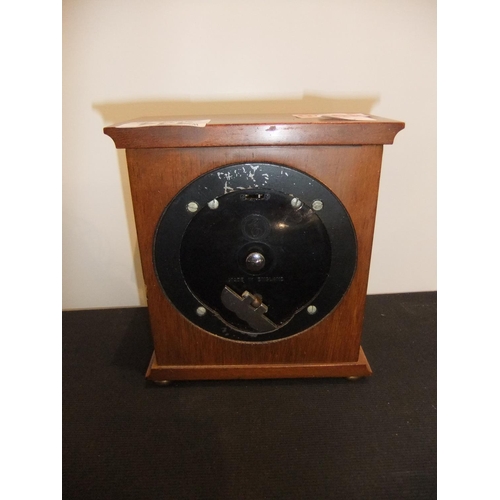 334 - Mahogany case Elliot mantel clock, retailed by Boodle & Dunthorne, Roman numerals to the chapter rin... 